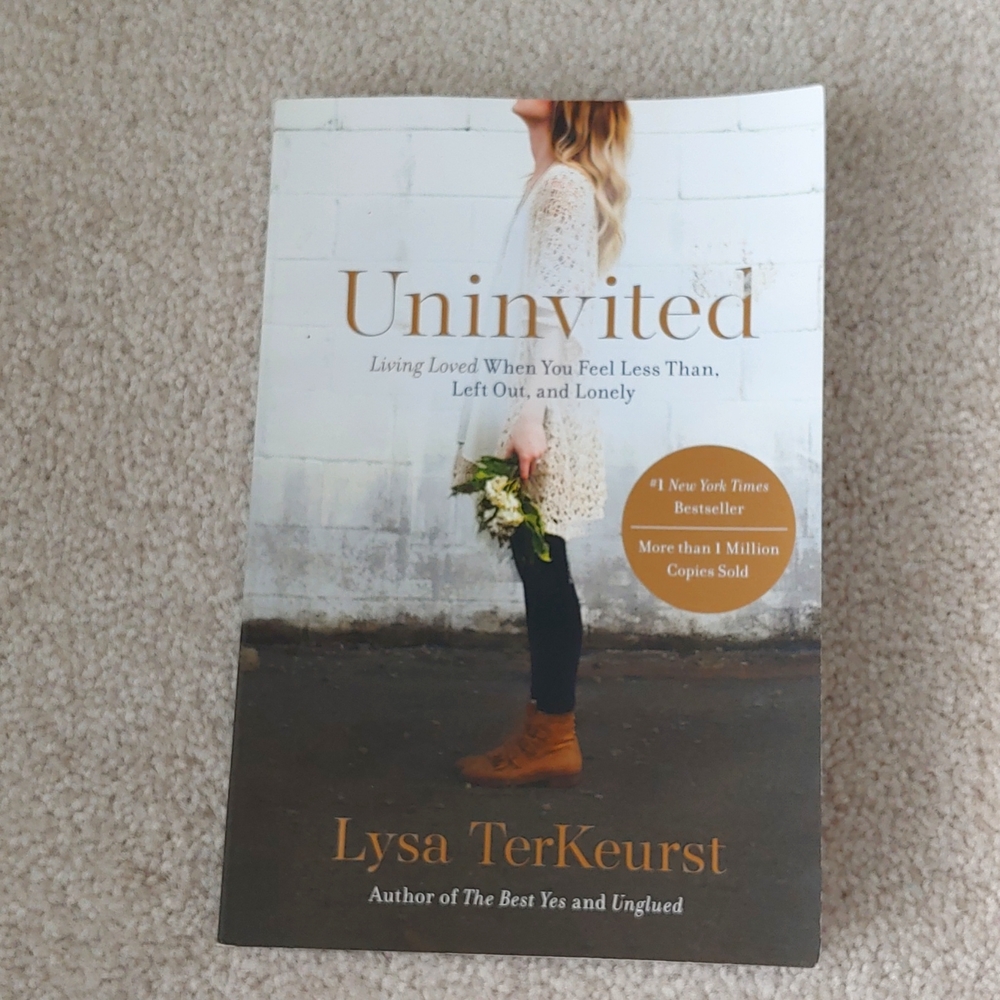 Uninvited Softbank book by Lysa Terkeurst,  new